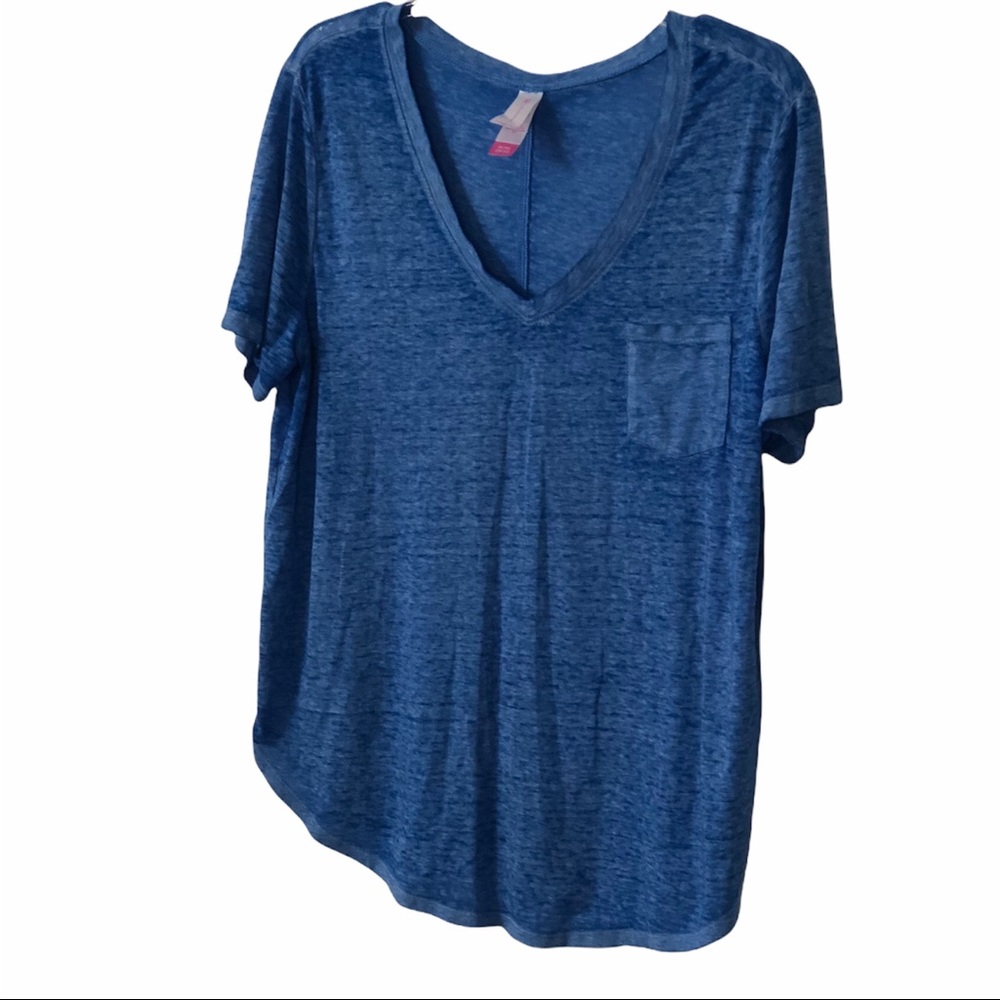 No Boundaries women’s blue V-neck line short sleeve top size XL 15–17 - Picture 3 of 8